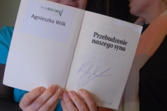 19